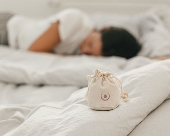 Aromatherapy for Sleep: Scents That Help You Rest